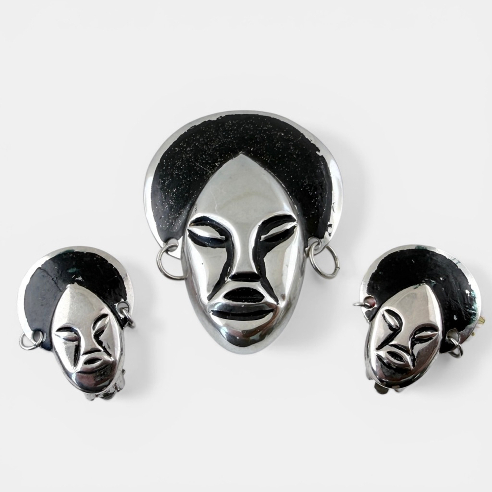 Vintage 1940s Mask Brooch Earrings Set, Retro Tribal Face Jewelry, Silver Tone